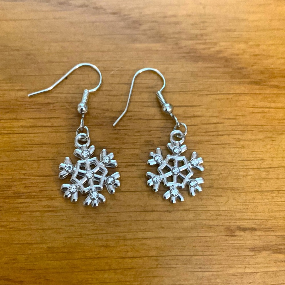 Homemade Christmas Earrings